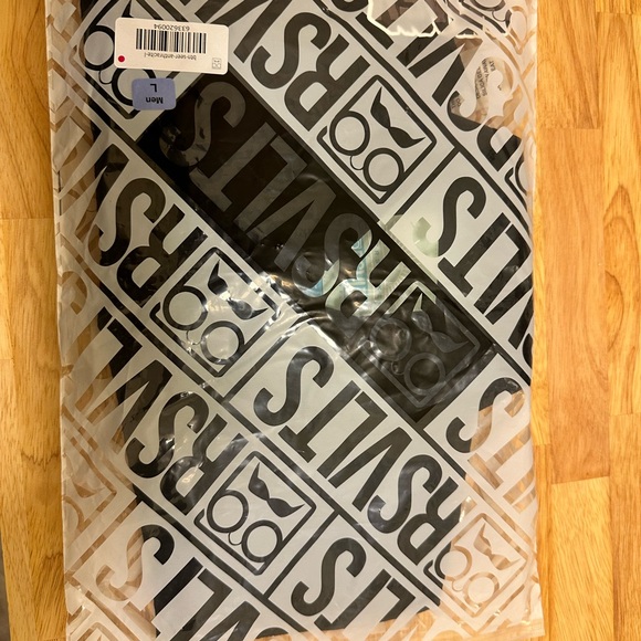 RSVLTs Black/dark Grey Seersucker Shirt L (NWT) - Picture 4 of 4